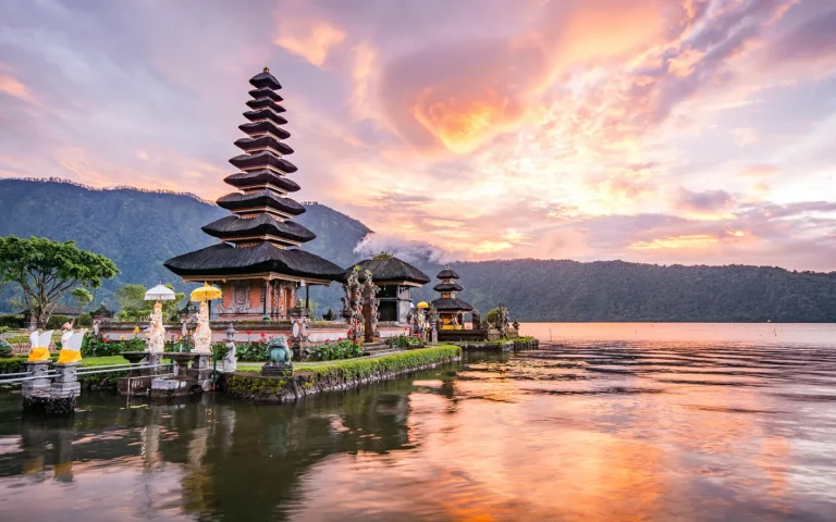 bali-1-1582544096.profileImage.2x-1536x884